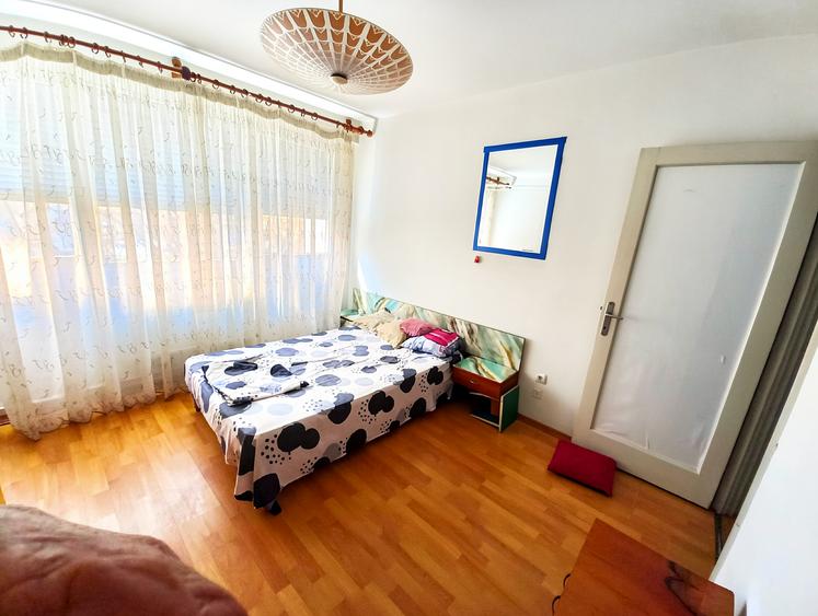Apartament cu 2 camere decomandat în Progresul