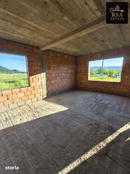 Casa de vanzare in Daesti 206 mp contruiti, 1600 mp teren, regim P - 15