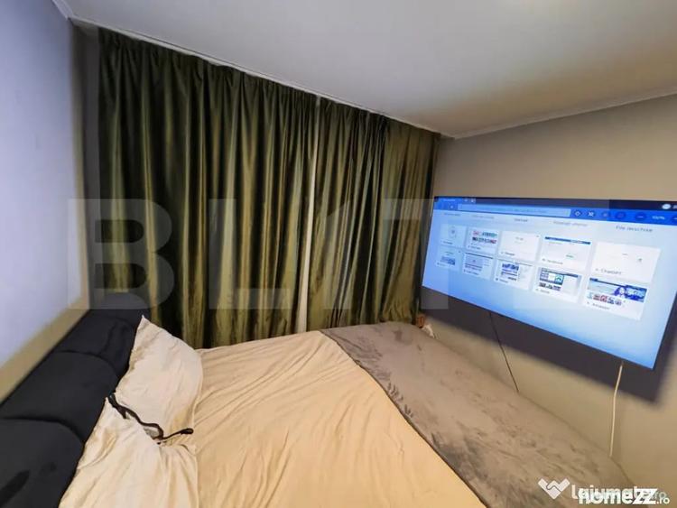 Apartament cu 4 camere decomandat în Central