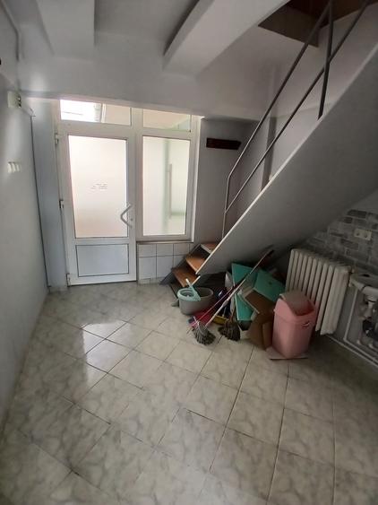Spațiu comercial, de 20 mp, în Central