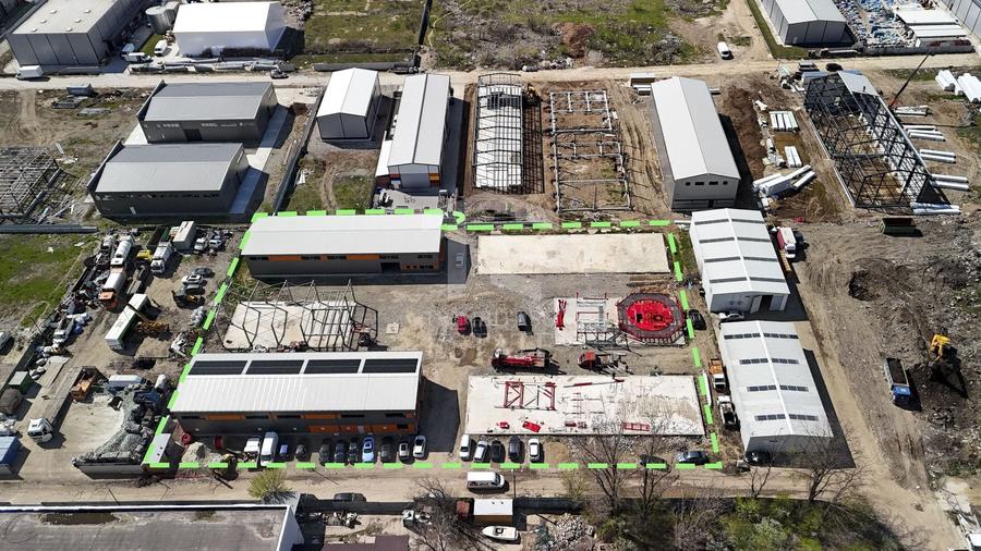 Spațiu industrial, de 2,928 mp, în Est