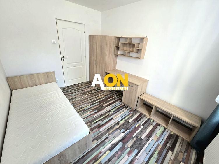 Apartament cu 4 camere decomandat, mobilat în Cetate