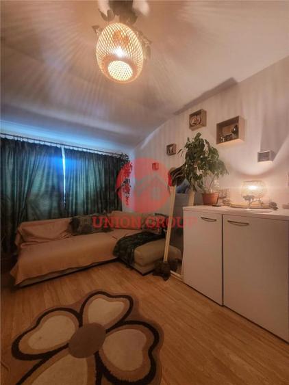 Apartament Modern 2 Camere la Mansarda, Poarta 6 - 15