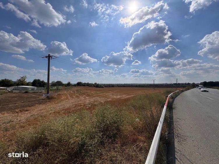 Teren de 28500 mp, în Central