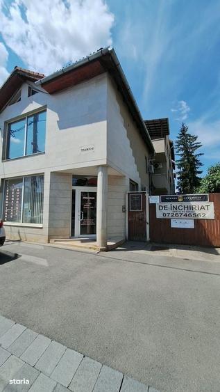 Apartament cu 2 camere decomandat în Exterior Vest