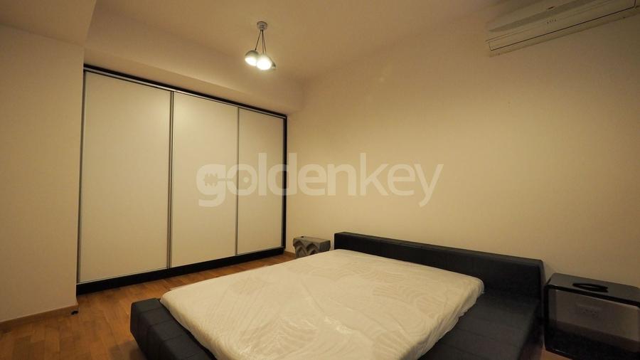Apartament cu 5 camere semidecomandat, mobilat în Șoseaua Nordului