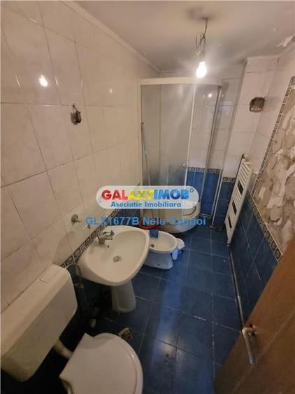 Apartament cu 2 camere decomandat în 13 Septembrie