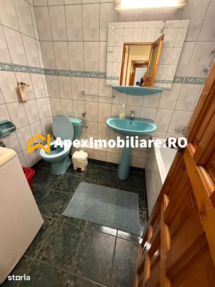 Garsonieră decomandată în Vitan