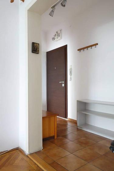 Apartament cu 3 camere circular în Ferdinand