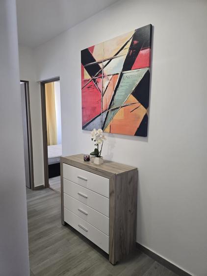 Apartament cu 2 camere decomandat, mobilat în Bună Ziua