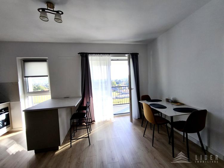Apartament cu 2 camere semidecomandat, mobilat în Florești