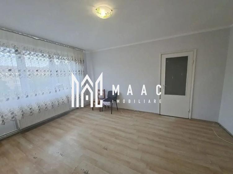 Apartament cu 2 camere semidecomandat, mobilat în Mihai Viteazul