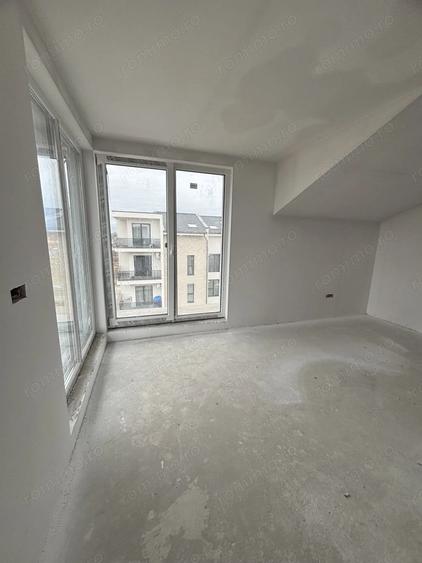 Apartament cu 2 camere decomandat în Buziașului