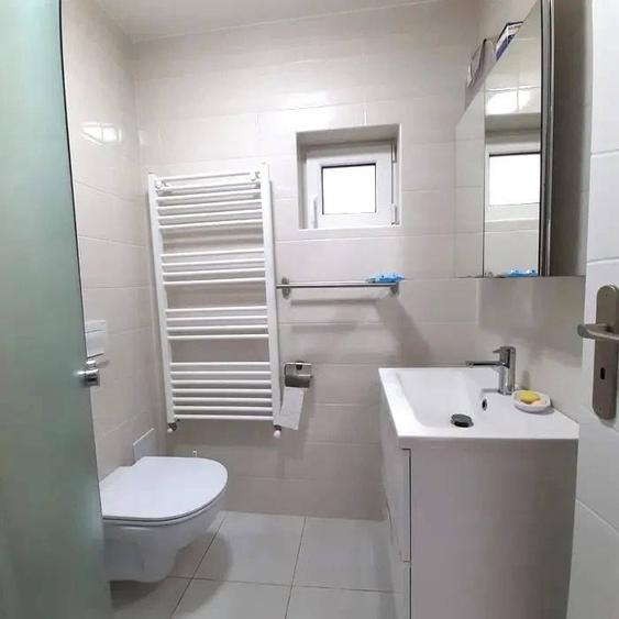 Casă cu 4 camere cu Teren 430 Mp în Dâmbul Rotund