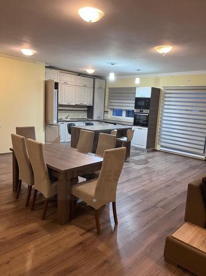 Apartament cu 3 camere semidecomandat, mobilat în Terezian