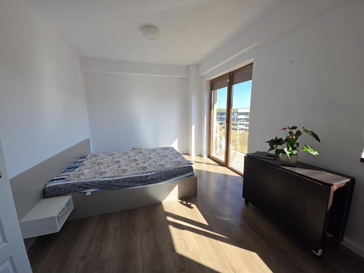 Apartament cu 2 camere semidecomandat în Plopilor