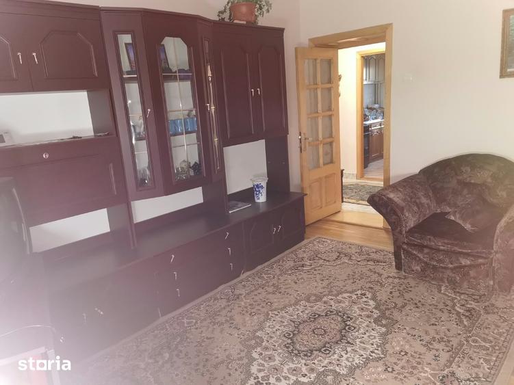 Apartament cu 3 camere decomandat în Ultracentral