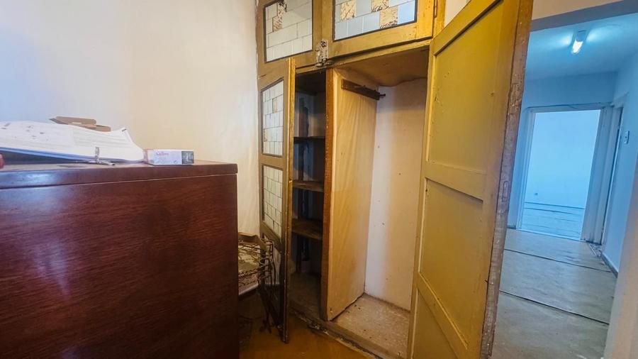 Apartament cu 3 camere decomandat în Aurel Vlaicu