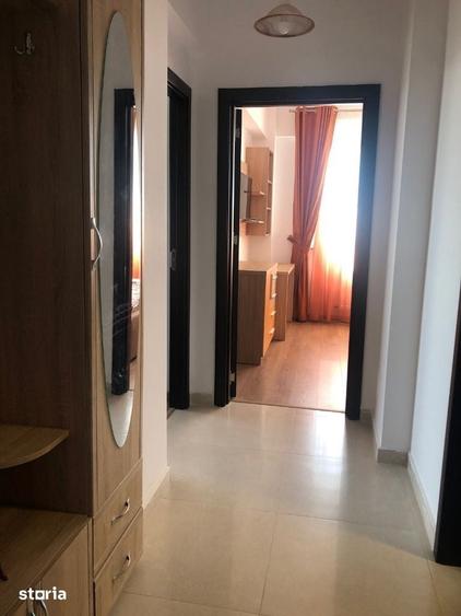 Apartament cu 2 camere decomandat în Craiovei