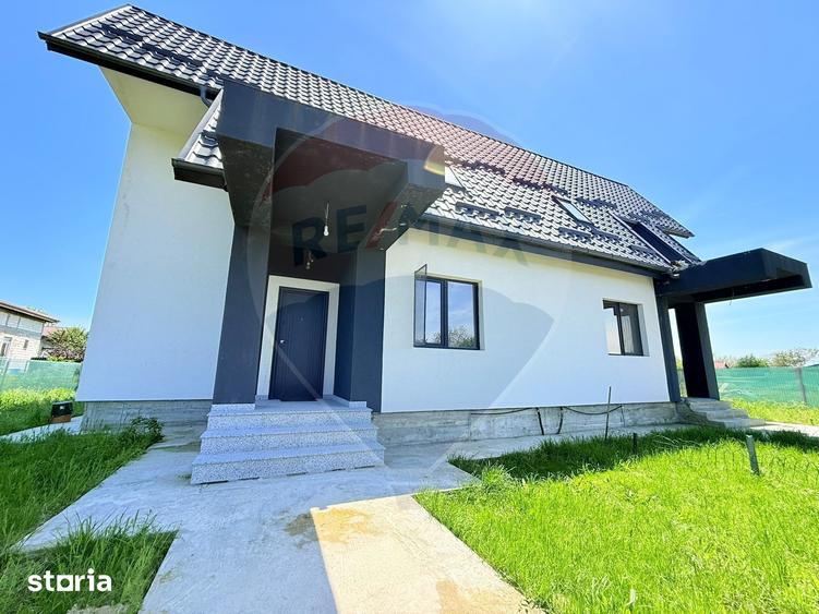 Casă cu 5 camere cu Teren 578 Mp în Cornetu
