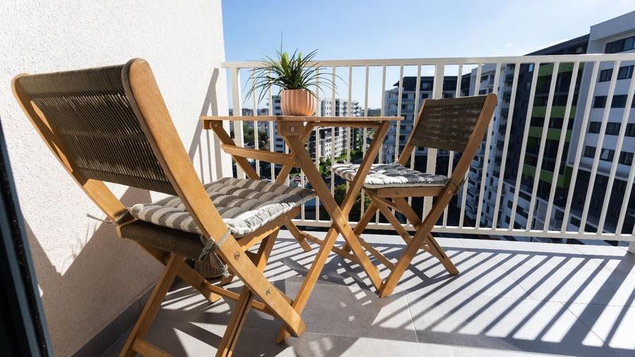 Apartament cu 2 camere decomandat în Exterior Vest