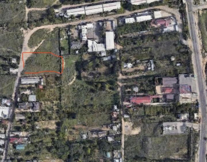 Teren de 1400 mp, în Central