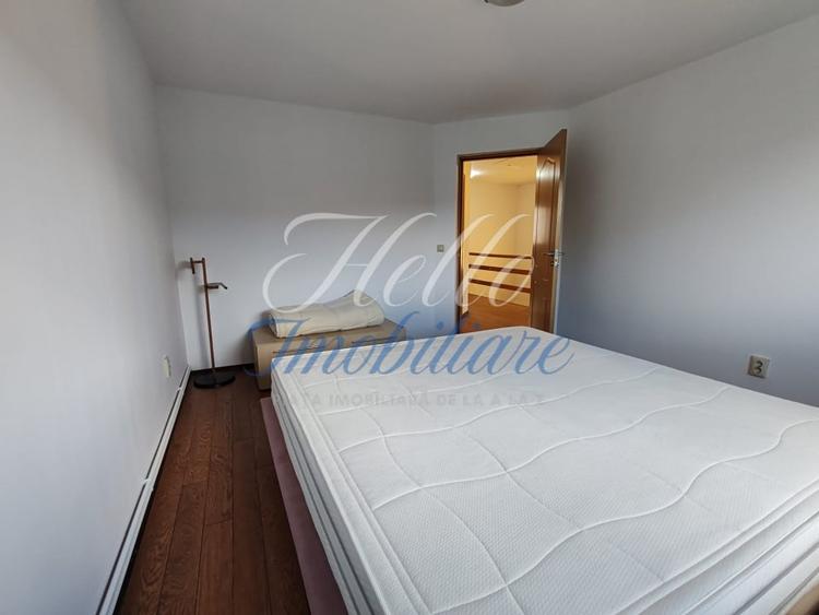 Duplex cu 4 camere cu Canalizare în Florești
