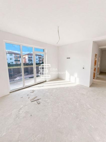 Apartament cu 3 camere decomandat în Șelimbăr