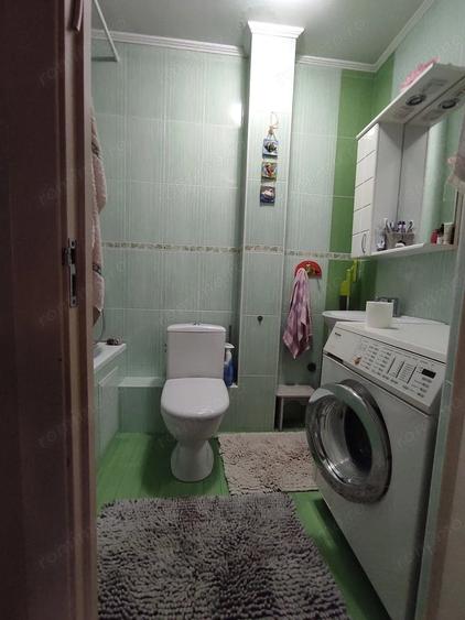 Apartament cu 2 camere decomandat în Dâmbovița