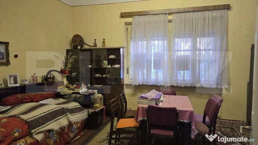 Casă cu 2 camere cu Teren 579 Mp în Semicentral
