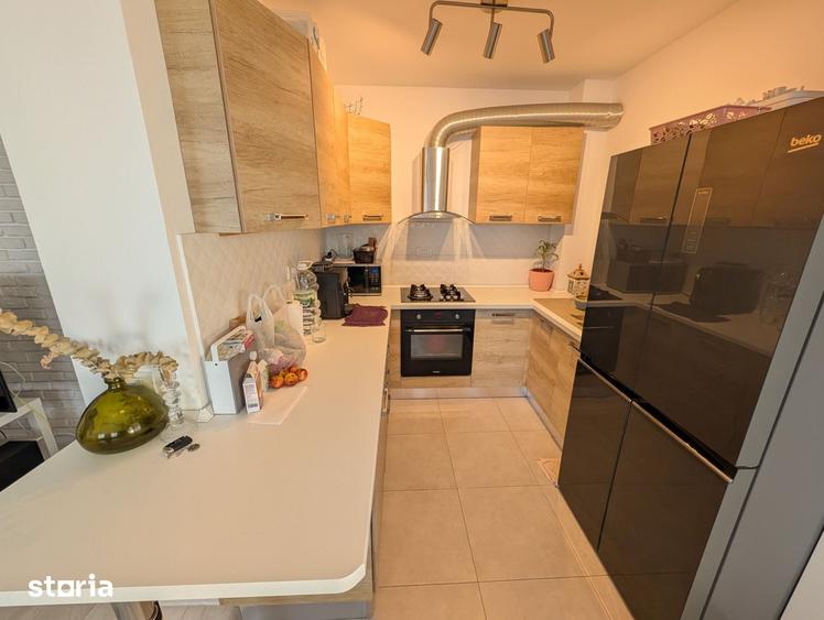 Casă cu 3 camere cu Teren 230 Mp în Odăi