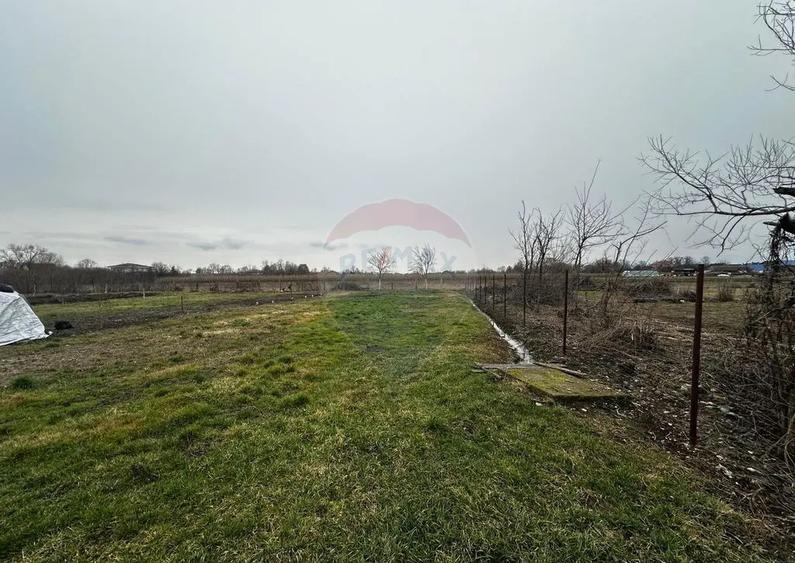 Casă cu 3 camere cu Teren 800 Mp în Satulung