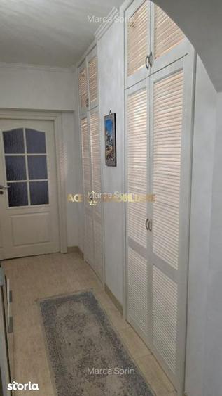 Apartament cu 2 camere, mobilat în Grivița