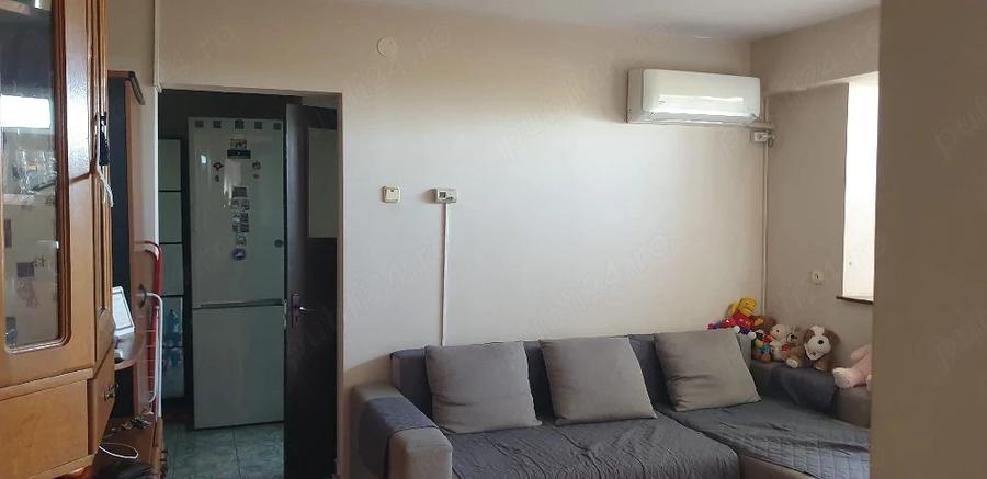 Apartament cu 2 camere semidecomandat în Trivale
