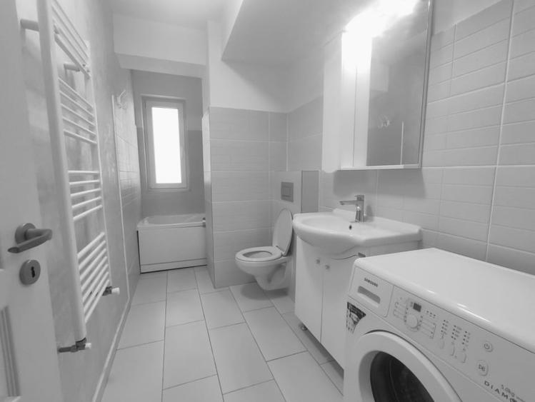 Apartament cu 3 camere decomandat, mobilat în Cug