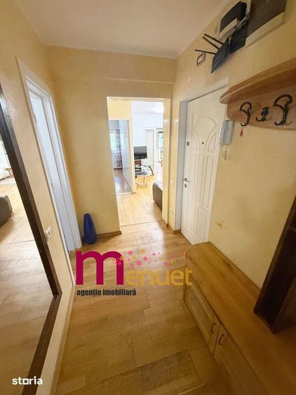 Apartament cu 3 camere decomandat în Babadag