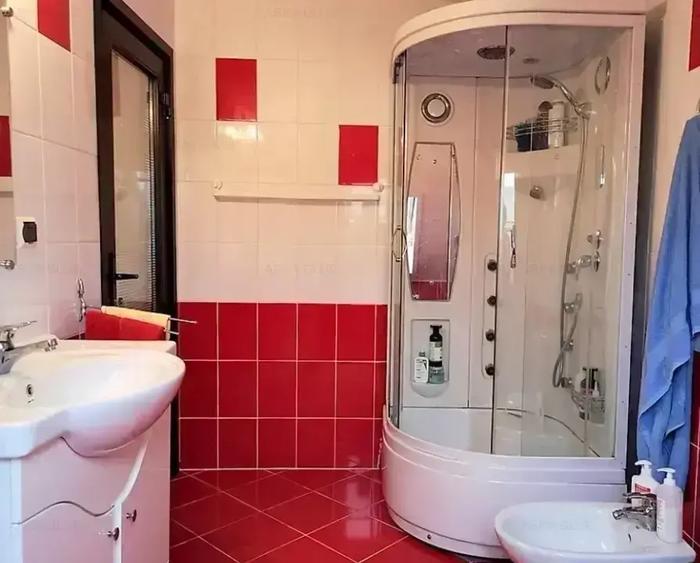 Casă cu 5 camere cu Canalizare în Mogoșoaia