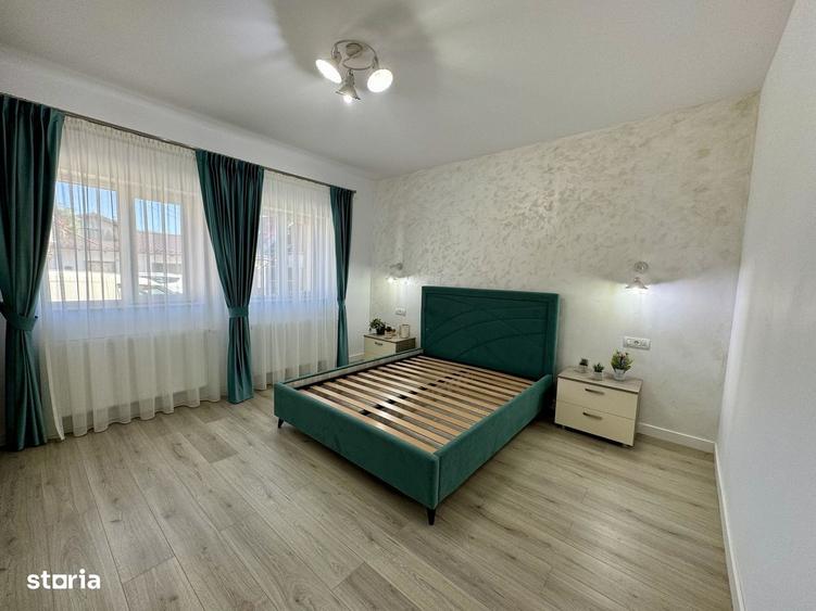 Casă cu 3 camere cu Canalizare în Central