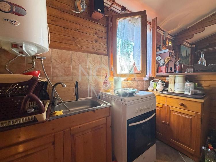 Casă individuală cu 3 camere cu Canalizare în Vale