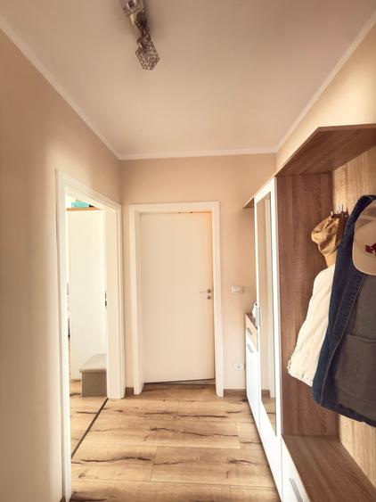 Apartament cu 2 camere semidecomandat în Spitalul Județean