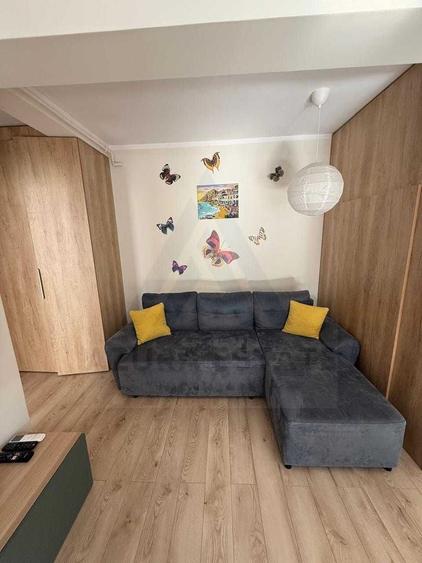 Apartament cu 2 camere semidecomandat, mobilat în Țiglari