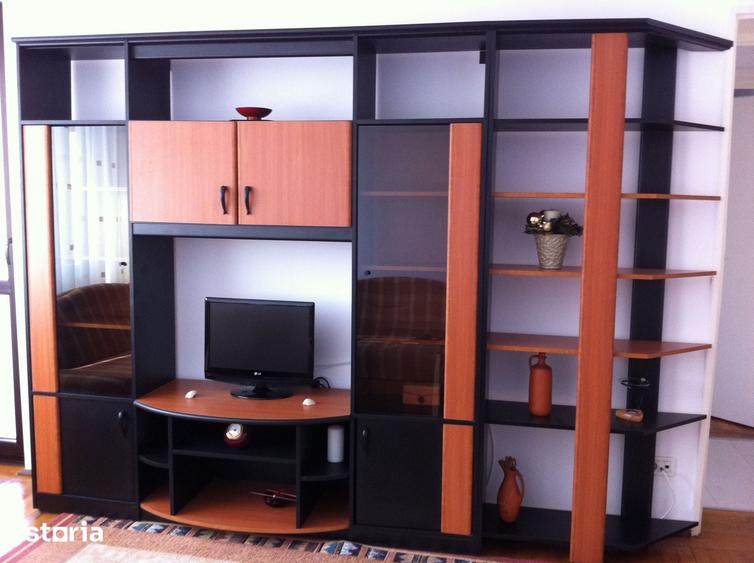 Apartament cu 2 camere semidecomandat în Giulești