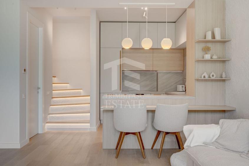Apartament cu 3 camere decomandat, mobilat în Tunari