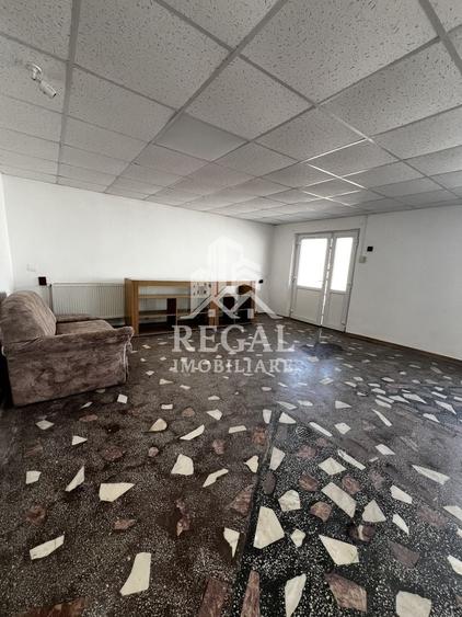 Spațiu comercial, de 110 mp, în Central