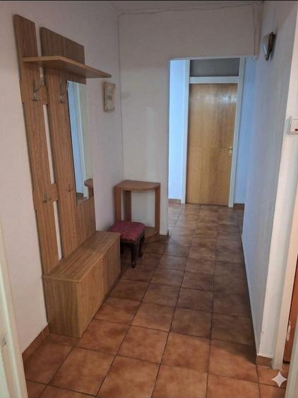 Apartament cu 4 camere decomandat, mobilat în Chișinau