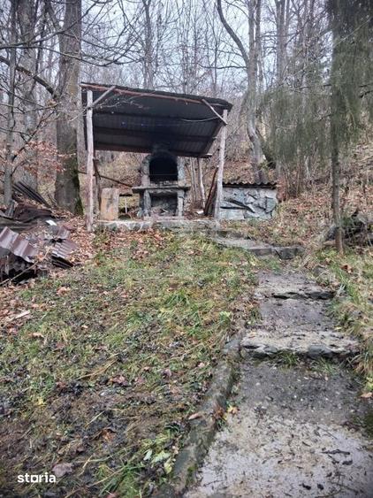 Casă cu 5 camere cu Teren 370 Mp în Mihai Viteazu