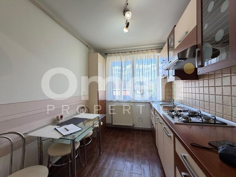Apartament cu 2 camere semidecomandat, mobilat în Ultracentral
