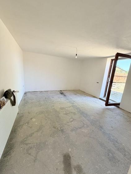 Casă cu 2 camere în Central
