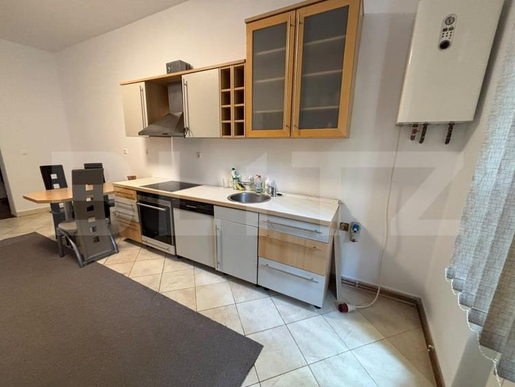 Apartament de vanzare, 85 mp, zona Ultracentral - 5