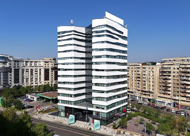 Birou, de 9,500 mp, în Muncii